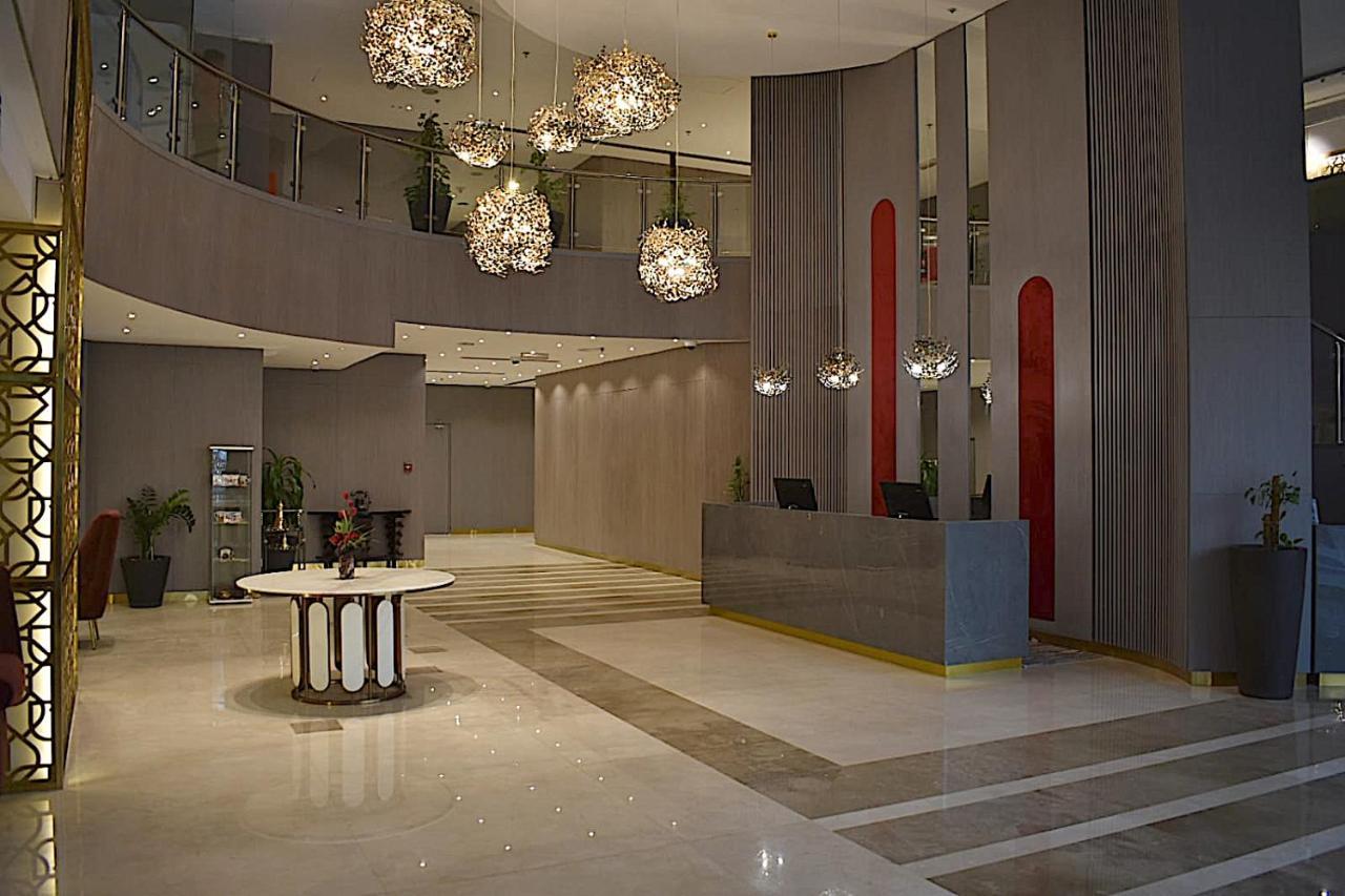 เอเอ็มที เมนา โดฮา Aparthotel ภายนอก รูปภาพ