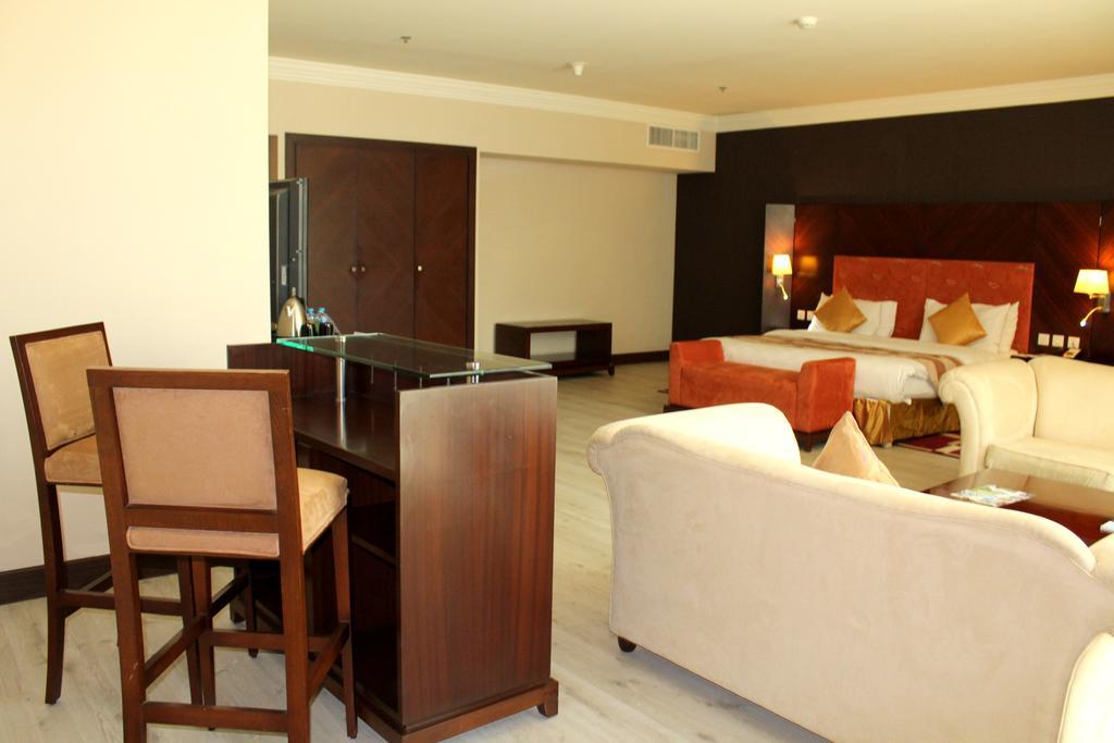 เอเอ็มที เมนา โดฮา Aparthotel ภายนอก รูปภาพ